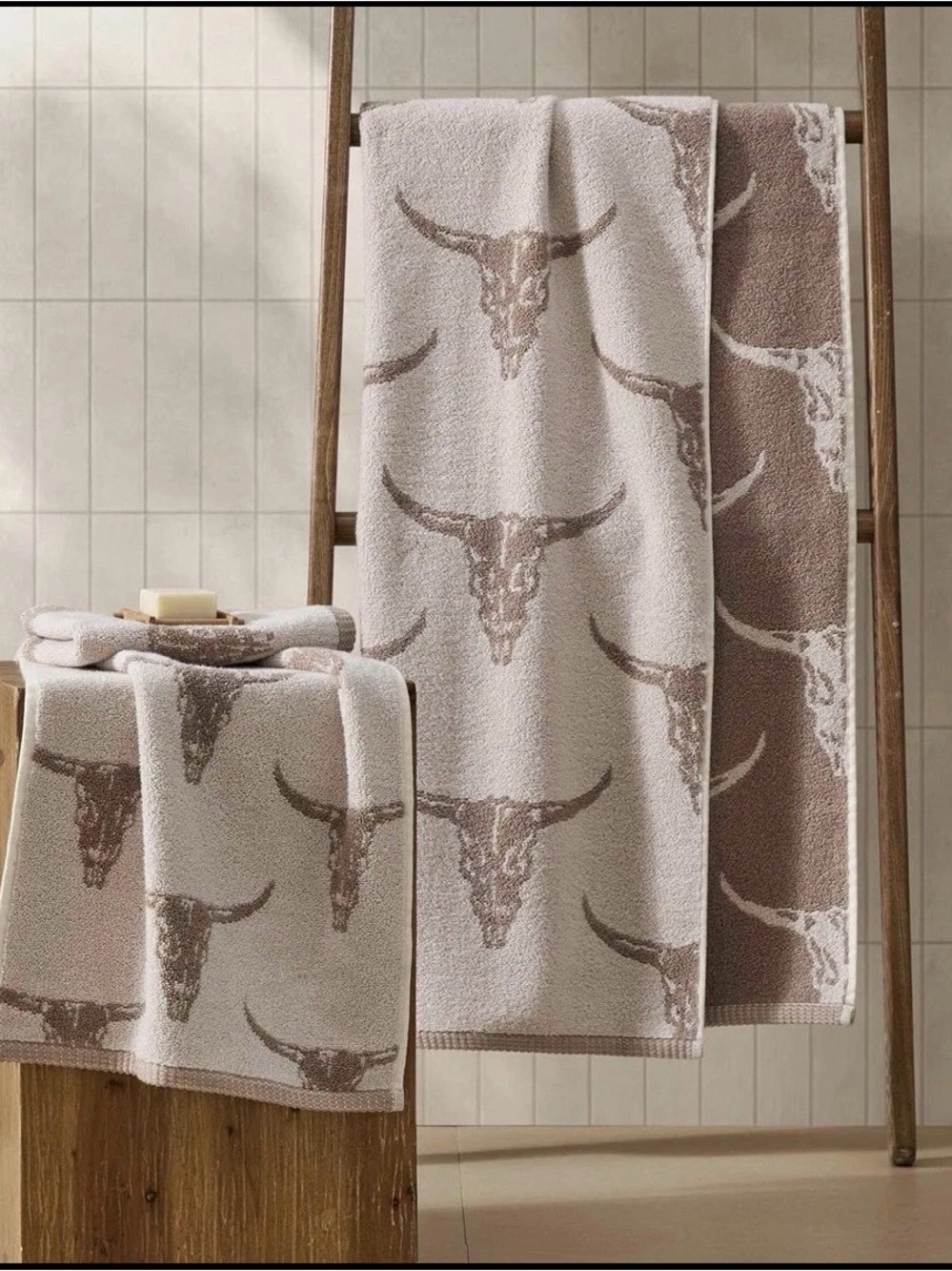 Wrangler steer head/long horn bath towel set